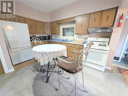 55 Grant Street, Chatham, ON - Indoor Photo Showing Kitchen