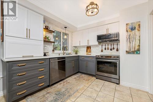 165 Tyler Avenue, Halton Hills (Acton), ON - Indoor Photo Showing Kitchen With Double Sink