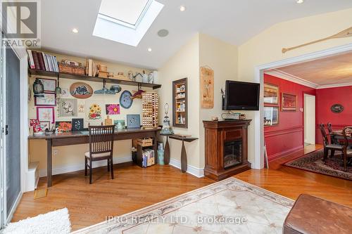 1117 Springhill Drive, Mississauga, ON - Indoor With Fireplace