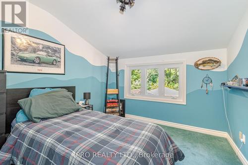 1117 Springhill Drive, Mississauga (Lorne Park), ON - Indoor Photo Showing Bedroom