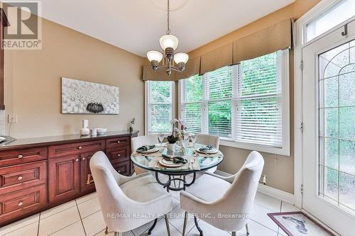 759 Hidden Grove Lane, Mississauga, ON - Indoor Photo Showing Dining Room