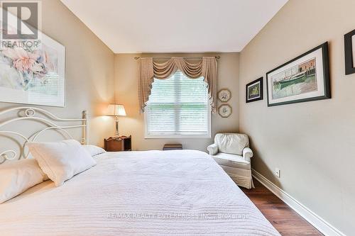 759 Hidden Grove Lane, Mississauga, ON - Indoor Photo Showing Bedroom