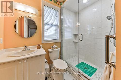 759 Hidden Grove Lane, Mississauga (Lorne Park), ON - Indoor Photo Showing Bathroom