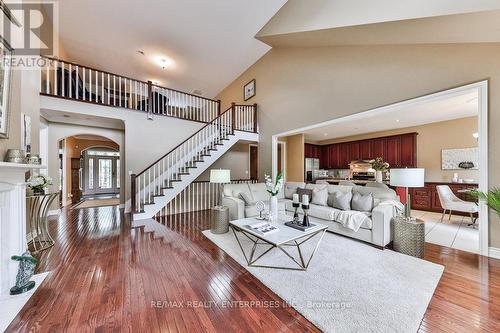 759 Hidden Grove Lane, Mississauga, ON - Indoor Photo Showing Other Room