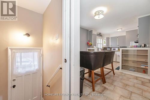 305 Mohawk Road E, Hamilton, ON - Indoor Photo Showing Other Room