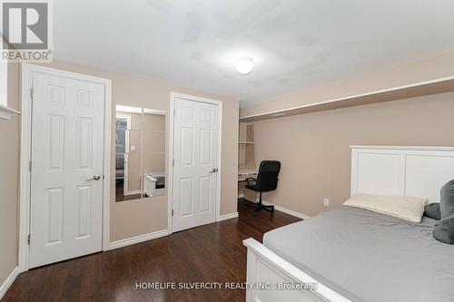 305 Mohawk Road E, Hamilton (Hill Park), ON - Indoor Photo Showing Bedroom