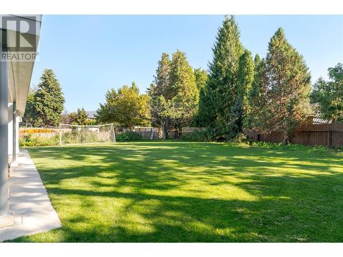 427 Sarsons Road, Kelowna, BC - Outdoor With Backyard