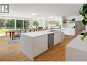 427 Sarsons Road, Kelowna, BC  - Indoor Photo Showing Kitchen With Double Sink 