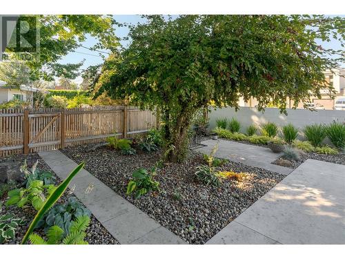 427 Sarsons Road, Kelowna, BC - Outdoor