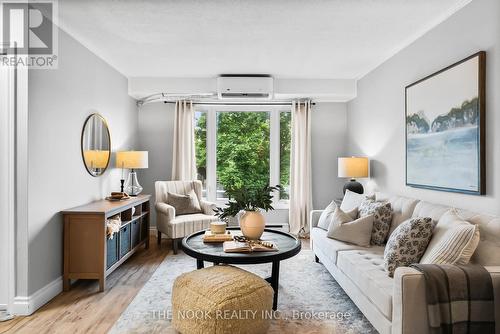 1288 Sunningdale Avenue, Oshawa (Donevan), ON - Indoor Photo Showing Living Room