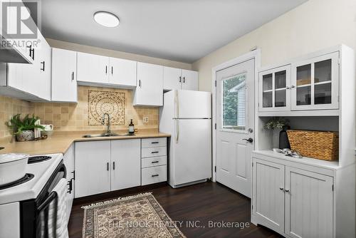 1288 Sunningdale Avenue, Oshawa (Donevan), ON - Indoor Photo Showing Kitchen