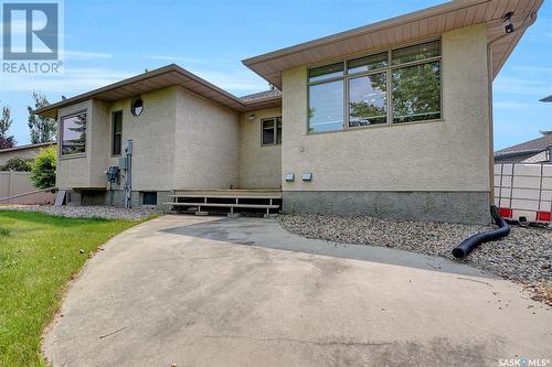 236 Eagle Place, Regina, SK - Outdoor