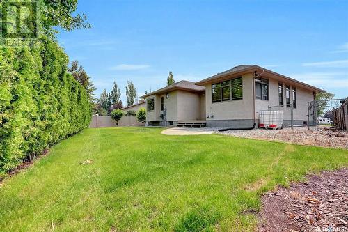 236 Eagle Place, Regina, SK - Outdoor