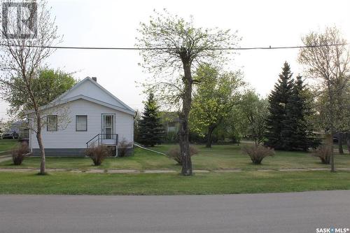 110 7Th Avenue, Alameda, SK - Outdoor