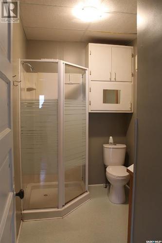 110 7Th Avenue, Alameda, SK - Indoor Photo Showing Bathroom