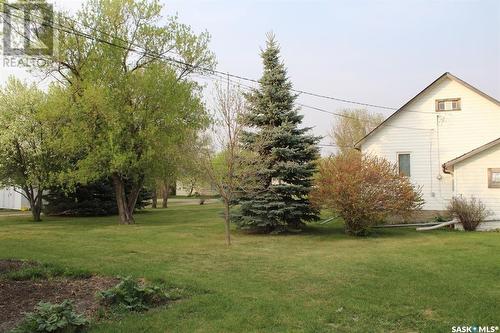 110 7Th Avenue, Alameda, SK - Outdoor