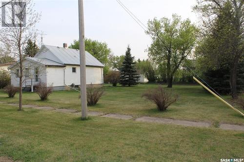 110 7Th Avenue, Alameda, SK - Outdoor