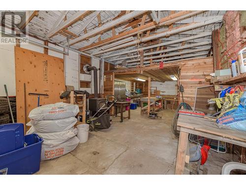 712 Hubert Avenue, Enderby, BC - Indoor