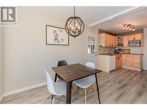 712 Hubert Avenue, Enderby, BC - Indoor Photo Showing Dining Room