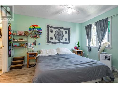 875 Badke Road Unit# 215, Kelowna, BC - Indoor Photo Showing Bedroom