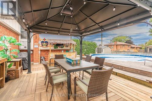 7 Porter Place W, St. Thomas, ON - Outdoor With Above Ground Pool With Deck Patio Veranda With Exterior