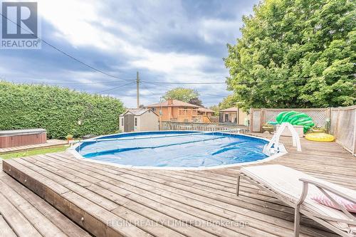 7 Porter Place W, St. Thomas, ON - Outdoor With Above Ground Pool With Deck Patio Veranda With Backyard