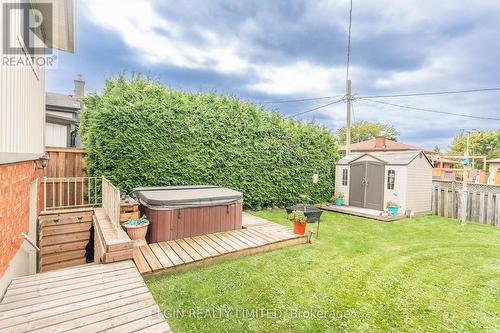 7 Porter Place W, St. Thomas, ON - Outdoor With Deck Patio Veranda