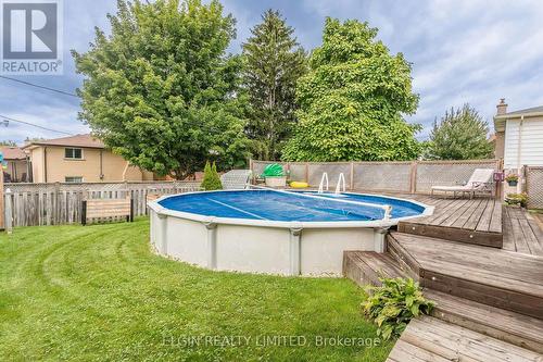 7 Porter Place W, St. Thomas, ON - Outdoor With Above Ground Pool With Deck Patio Veranda With Backyard