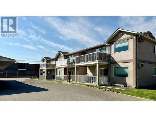 6201 Maple Drive Unit# 102, Osoyoos, BC - Outdoor