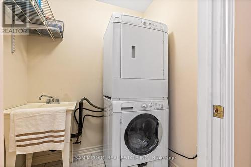 28 Millsborough Road, Brampton (Bram East), ON - Indoor Photo Showing Laundry Room