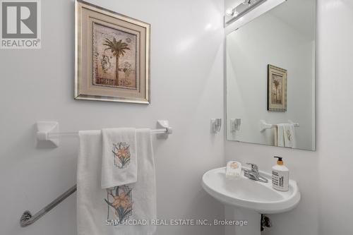 28 Millsborough Road, Brampton (Bram East), ON - Indoor Photo Showing Bathroom