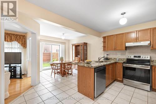 28 Millsborough Road, Brampton, ON - Indoor Photo Showing Kitchen With Double Sink