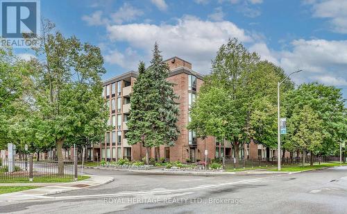 215 - 1525 Diefenbaker Court, Pickering (Town Centre), ON - Outdoor