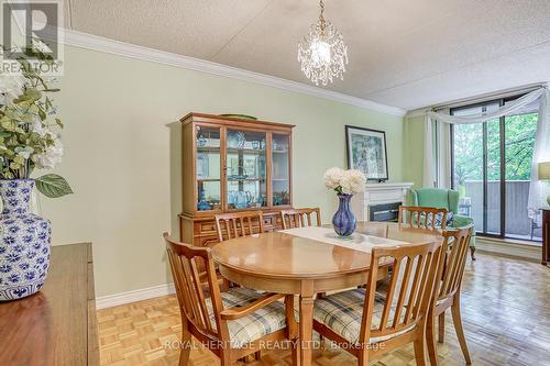 215 - 1525 Diefenbaker Court, Pickering (Town Centre), ON - Indoor Photo Showing Dining Room