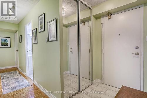 215 - 1525 Diefenbaker Court, Pickering (Town Centre), ON - Indoor Photo Showing Other Room