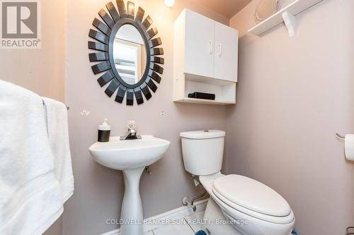 2483 Yarmouth Crescent, Oakville (Bronte West), ON - Indoor Photo Showing Bathroom