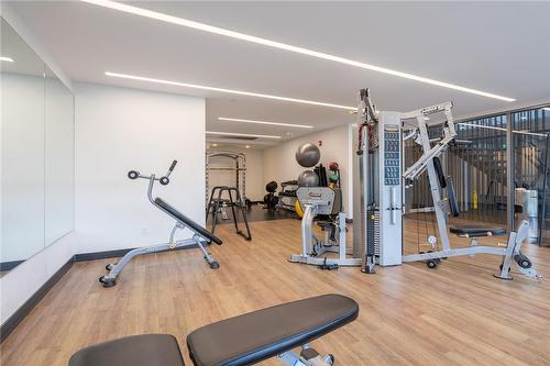 5230 Dundas Street Unit# A428, Burlington, ON - Indoor Photo Showing Gym Room