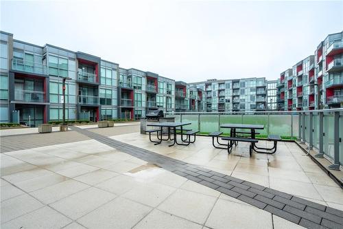 5230 Dundas Street Unit# A428, Burlington, ON - Outdoor With Balcony