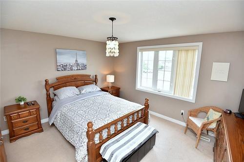 27 Dalia Avenue, Hamilton, ON - Indoor Photo Showing Bedroom