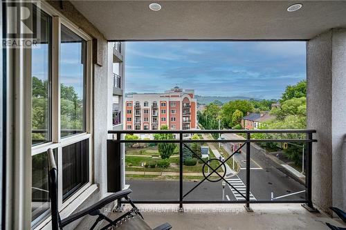 501 - 1000 Creekside Drive, Hamilton, ON - Outdoor With Balcony With Exterior