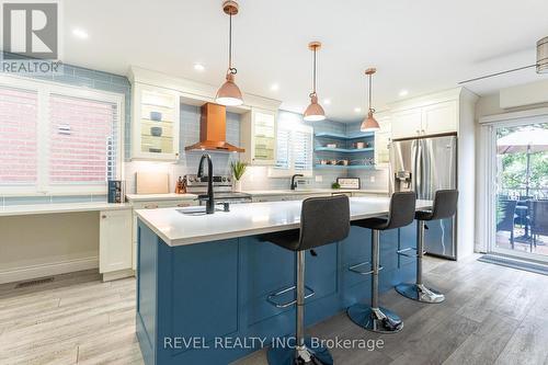 270 Rowntree Drive, Hamilton (Rushdale), ON - Indoor Photo Showing Kitchen