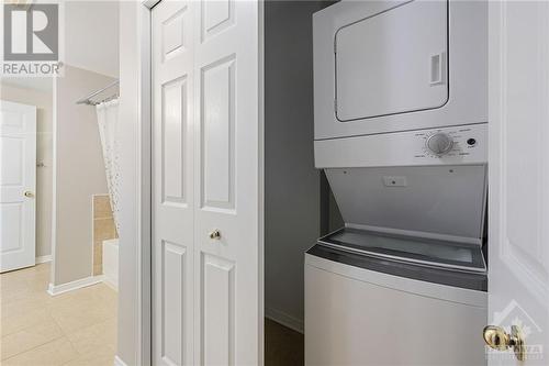 laundry in bathroom closet - 190 Rustic Hills Crescent Unit#6, Ottawa, ON - Indoor Photo Showing Laundry Room