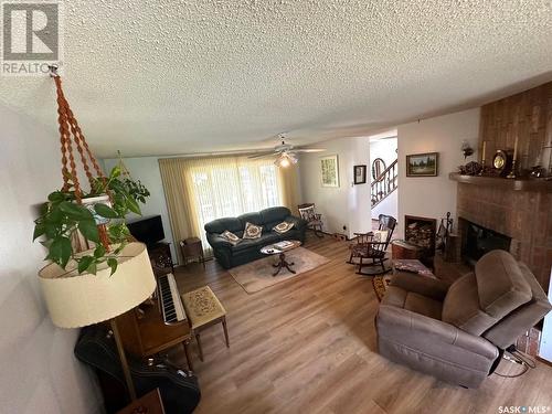 706 Donald Street, Hudson Bay, SK - Indoor