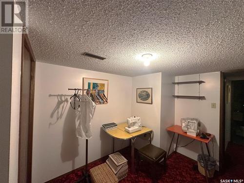 706 Donald Street, Hudson Bay, SK - Indoor Photo Showing Other Room