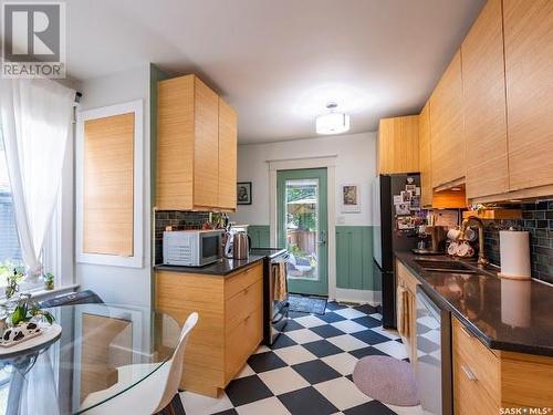 2165 Montague Street, Regina, SK - Indoor Photo Showing Kitchen With Double Sink