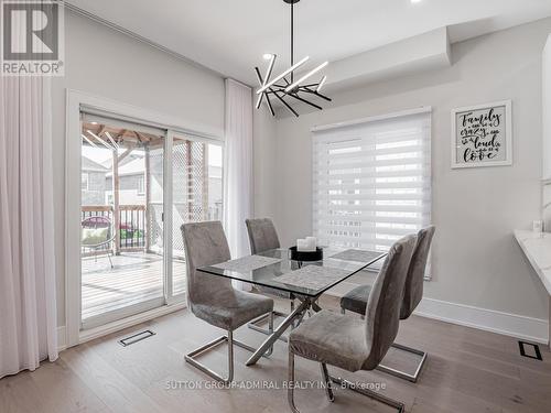 109 Barli Crescent, Vaughan, ON - Indoor Photo Showing Dining Room