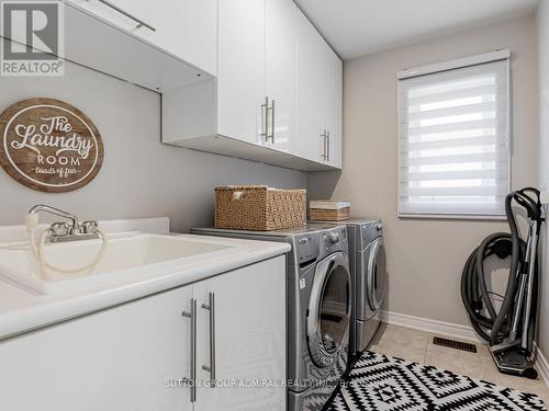 109 Barli Crescent, Vaughan, ON - Indoor Photo Showing Laundry Room