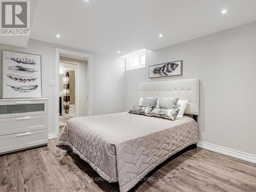 109 Barli Crescent, Vaughan, ON - Indoor Photo Showing Bedroom