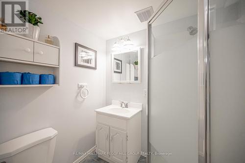 13 Daniele Avenue N, New Tecumseth (Beeton), ON - Indoor Photo Showing Bathroom