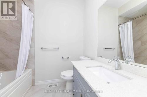 54 Killington Avenue, Vaughan, ON - Indoor Photo Showing Bathroom